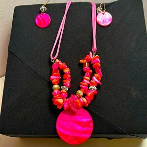 Necklace and earrings set